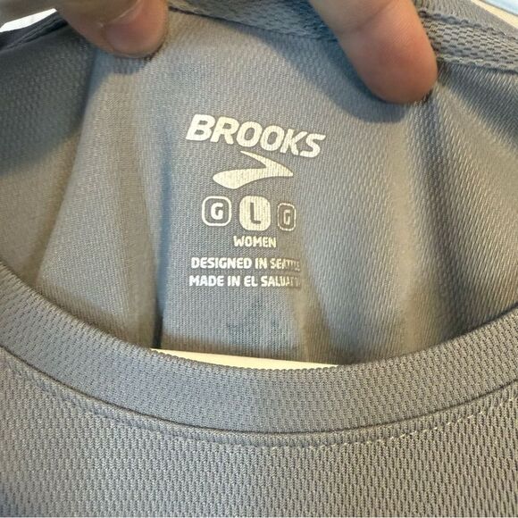 Brooks 10 Mile Marathon Long sleeve shirt size Large - Picture 5 of 5